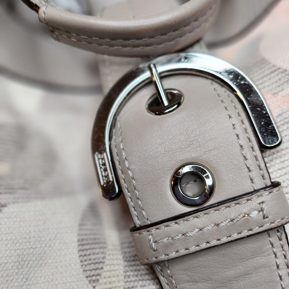 COACH soho Lynn hobo bag - Picture 3 of 5